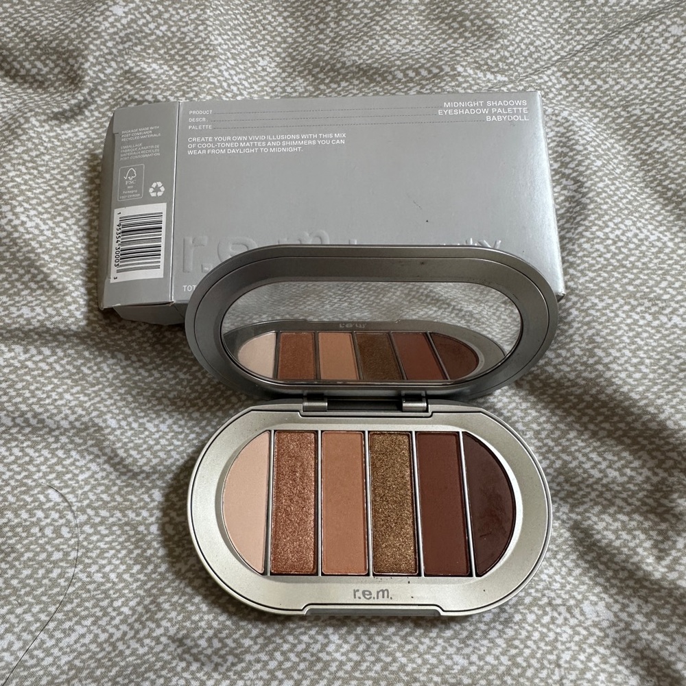 REM beauty eyeshadow palette Babydoll